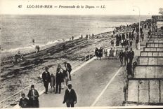 CPA Luc Sur Mer La Promenade De La Digue