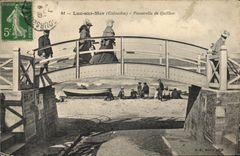 CPA Luc Sur Mer Passerelle De Quilhoc