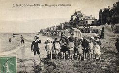 CPA Saint Aubin Sur Mer Un Groupe D'Intrepides