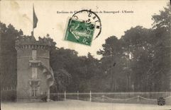 CPA environs de Caen Chateau De Beauregard L'Entree