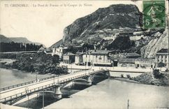 CPA Grenoble Le Pont De France Et Le Casque De Neron