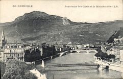 CPA Grenoble Panorama Des Quais Et Le Moucherotte