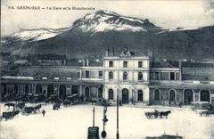 CPA Grenoble La Gare Et Le Moucherotte