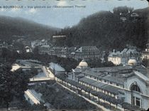 CPA La Bourboule Vue Generale Sur I'Etablissement Thermal