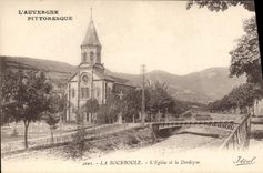 CPA La Bourboule L'Eglise Et La Dordogne