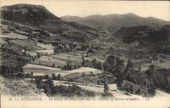 CPA La Bourboule La Vallee Du Mont Dore Vue Du Chateau De Murat Le Quaire
