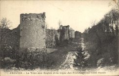 CPA Provins La Tour Aux Engins Et La Ligne des fortifications