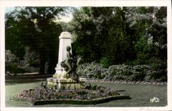 CPA Provins Le Jardin Garnier