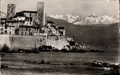 CPA Antibes Les Remparts Et Les Alpes