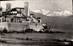 CPA Antibes Les Remparts Et Les Alpes