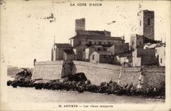 CPA Antibes Les Vieux Remparts