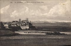 CPA Antibes Les Remparts De La Vieille Ville