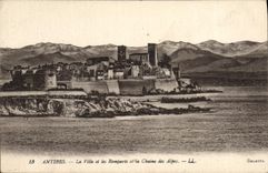 CPA Antibes La Ville Et Les Remparts Et La Chaine Des Alpes