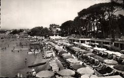 CPA Juan Les Pins La Plage