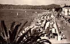 CPA Juan Les Pins Plage Du Grand Pin