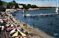 CPA Juan Les Pins La Plage Depuis La Terrasse du casino
