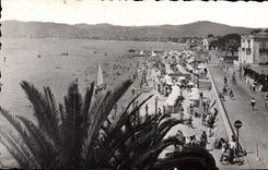 CPA Juan Les Pins Une Des Plages