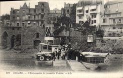 CPA Dinard L'Embarcadere Des Nouvelles Vedettes