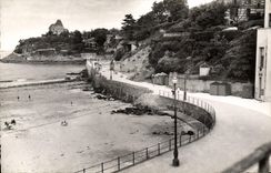 CPA Dinard La Digue Promenade