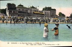 CPA Dinard Le High Life Casino L'Heure Du Basin