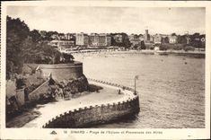 CPA Dinard Plage De I'Ecluse Et Promenade Des Allies