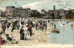 CPA Dinard La Plage Et I'Hotel Royal