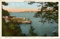 CPA Dinard L'Arrivee Et Debarcadere Des Vedettes