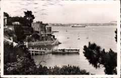 CPA Dinard promenade Du Clair De Lune Vers St Malo