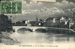 CPA Grenoble Pont De I'Hotpital Et La Chaine Des Alpes