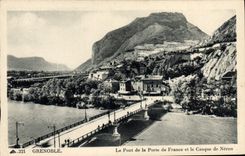 CPA Grenoble Le Pont De La Porte De France Et Le Casque De Neron