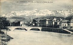 CPA Grenoble Panorama Des Quais Et La Chaine Des Alpes