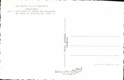 CPA Grenoble Vue Prise Du Jardin Des Dauphins