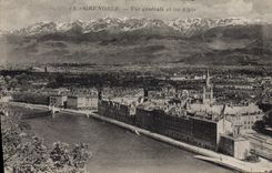 CPA Grenoble Vue Generale Et Les Alpes