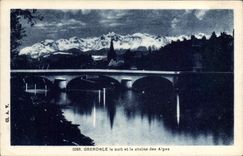 CPA Grenoble La Nuit Et La Chaine Des Alpes