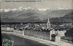 CPA Grenoble Vue Generale Et La Chaine Des Alpes