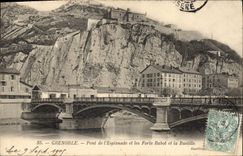 CPA Grenoble Pont De I'Esplanade Et Les Forts Rabot Et La Bastille