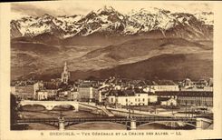 CPA Grenoble Vue Generale Et La Chaine Des ALpes