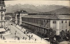 CPA Grenoble Le Lycee Et La Chaine Des Alpes