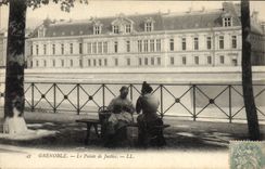 CPA Grenoble Le Palais De Justice