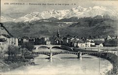 CPA Grenoble Panorama Des Quais Et Les Alpes