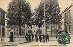 CPA Grenoble Entree Du Quartier Du 2ème d'artillerie