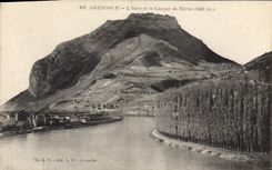 CPA Grenoble L'Isere Et Le Casque De Neron