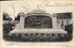 CPA Chartres Monument Eleve A Pasteur