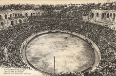CPA Nimes Les Arenest Vue Prise Un Jour