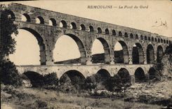 CPA Remoulins Le Pont Du Gard