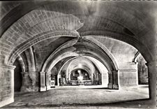 CPSM St Gilles Eglise Abbatiale La Crypte