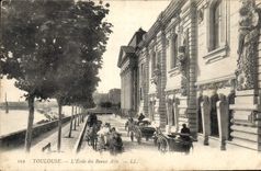CPA Toulouse L'Ecole Des Beaux Arls