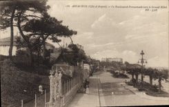 CPA Arcachon Le Boulevard Promenade