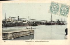 CPA Bordeaux Les Entrepots Des Docks