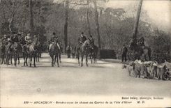 CPA Arcachon LRendez Vous De Chasse De La Ville